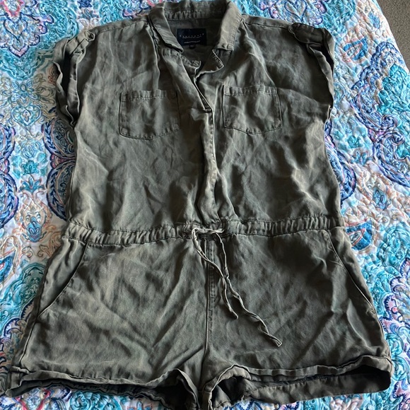 Sanctuary Pants - Sanctuary Green Jumpsuit with Elastic Waist